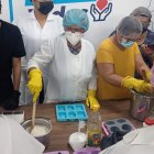 Mujeres, jóvenes y adultos mayores encuentran nuevas oportunidades de emprendimiento gracias al trabajo de estudiantes universitarios.