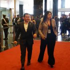 El asambleísta Ferdinan Álvarez recibió la documentación de Daniel Salcedo.