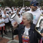 Personas participan en la "Carrera por la vida", en apoyo al senador y precandidato presidencial Miguel Uribe Turbay, Bogotá (Colombia).