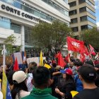 Organizaciones sociales, sindicatos y gremios apoyan a la Corte Constitucional.