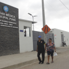 Unidad Médica Municipal.  Aún no cuenta con los permisos completos por lo que no atiende con normalidad. Las familias se quejan.