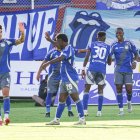 La celebración de Emelec en el Bellavista, el gol de Jaime Ayoví daba los 3 puntos.