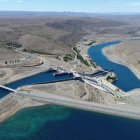 La central de Alicurá es operada por la empresa estadounidense AES.