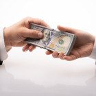 El IESS ofrece apoyo económico para quienes perdieron su trabajo sin previo aviso.