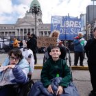 Personas con discapacidad participan en una manifestación contra el veto del presidente de Argentina, Javier Milei, a la ley de discapacidad (Argentina).