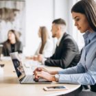 Los reclutadores de trabajadores cada vez utilizan más la inteligencia artificial.