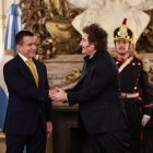 Daniel Noboa junto a su homólogo argentino, Javier Milei, en la Casa Rosada.