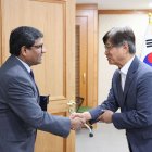 El ministro de Producción de Ecuador, Luis Alberto Jaramillo, se reunió con el presidente de KOTRA.