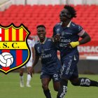 Roberto La Tuka Ordóñez jugador de Cuenca Jr, e hincha de Barcelona SC.