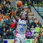 Emanual McKoy Shepherd, es uno de los jugadores estrellas del equipo de Jorge Guzmán de Loja, plantilla que ya fue campeón en 2024 y busca revalidar.
