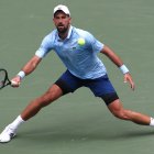 Djokovic doblegó al estadounidense Zachary Svajda (#145) por 6-7 (5), 6-3, 6-3 y 6-1.