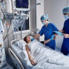 El síndrome de Gulliver, liderado por el investigador José Francisco López-Gil, advierte que la suma de factores de riesgo leves puede multiplicar el peligro de infartos y derrames.