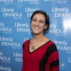 Nuestra piel muerta, primera novela de Natalia García Freire, fue traducida al inglés, turco, francés, italiano y danés. Trajiste contigo el viento fue su segunda novela.