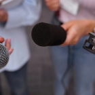 Foto representantiva de periodistas que buscan voceros.