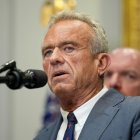 Fotografía de archivo del secretario de Salud y Servicios Humanos de EE.UU., Robert F. Kennedy Jr.