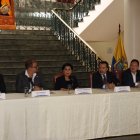 Los alcaldes de tres ciudades del país se reunieron en Quito con autoridades del Gobierno central.