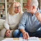 El Instituto Ecuatoriano de Seguridad Social (IESS) confirmó que los pensionistas de vejez cuentan con dos incrementos automáticos de 10 dólares cada uno