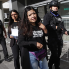 Las hijas de Villavicencio denunciaron a uno de los presuntos autores del magnicidio por hostigamiento.