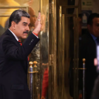 Nicolás Maduro acusó a Donald Trump de promover un plan militar contra Venezuela durante un acto en Caracas.