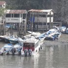 En Puná, el riesgo de inundarse por la subida del nivel del mar es inminente.