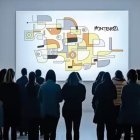 Estudiantes de la UBE aplican inteligencia artificial para reconstruir la obra inconclusa del pintor guayaquileño desaparecido en 2004.