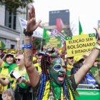 Una simpatizante del expresidente de Brasil, Jair Bolsonaro, durante una manifestación este domingo, 7 de septiembre de 2025, en la ciudad de São Paulo (Brasil).