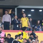 El presidente Daniel Noboa en una de las suites del estadio Monumental.