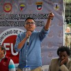 Ministerio de Educación y UNE mantienen posturas opuestas sobre estabilidad laboral y despidos docentes