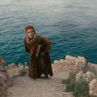 El filme incluye a figuras como John Malkovich, Gerard Butler y Gal Gadot.