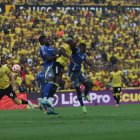 BARCELONA VENCIÓ 2-0 FRENTE A EMELEC EN EL ESTADIO MONUMENTAL DE GUAYAQUIL ||
Barcelona sc vs Emelec, Clásico del Astillero PERIODISTA: JERSON RUIZ FECHA: 18/05/2025 AG-AGENCIA AG-PERIODISTA
