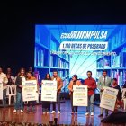 El presidente Daniel Noboa visitó Cuenca para la entrega de becas para estudiantes de maestrías.