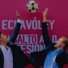 Andrés Larrea (d) y Mateo Miranda, presidente y gerente, respectivamente, son las mentes maestras detrás de la Liga Nacional de Ecuavóley que ya piensan en la edición 2026