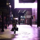 Escenario. La falta de actividades nocturnas de ocio y recreación es evidente en el centro de la ciudad.