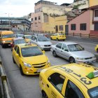 Referencial. Crisis en la movilidad: transportistas anuncian paro en Quito por eliminación del subsidio al diésel.
