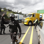 Durante el 15 de septiembre, se registraron bloqueos en varias vías de Ecuador.