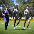 Los jugadores albos en uno de sus últimos entrenamientos en la capital.