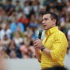 El decreto también transfiere al Ministerio de Relaciones Exteriores y Movilidad Humana la atribución de promoción del uso pacífico del espacio ultraterrestre.