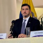 El alcalde de Guayaquil, Aquiles Álvarez, desafía a la Fiscalía tras el pedido de prisión preventiva por no firmar el 1 de septiembre, asegurando que su ausencia estuvo justificada por una reunión oficial en Quito.