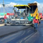 Los trabajos en la av. Oswaldo Guayasamín, en el tramo desde la av. Simón Bolívar hasta el puente del río Machángara, se aplazaron.
