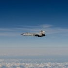 Esta imagen, publicada por la Fuerza Aérea sueca el 19 de septiembre de 2025, muestra un caza ruso MiG-31 sobrevolando el mar Báltico.