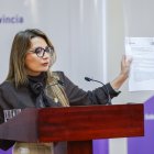 La vocera presidencial, Carolina Jaramillo, desde la sede temporal del Ejecutivo, en Latacunga.