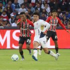 Liga de Quito se impuso 2-0 a Sao Paulo en el partido de ida.