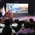 Francisco Zumárraga, comandante de la Zona 8, en un foro de seguridad organizado por la Cámara de Comercio de Guayaquil.