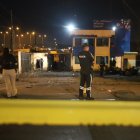 Explosión de coche bomba en los exteriores de la Penitenciaría del Litoral.