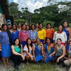 Con promotoras de salud comunitaria Achuar y Shuar, un programa de Fundación Pachamama, de hace dos años.