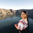 Ñusta Picuasi presenta el videoclip Vuela.