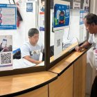 El Gobierno ofrece compensaciones temporales para los transportistas, tras el alza del precio del diésel.