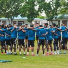 Emelec entrenó en el Polideportivo de Los Samanes, previo al duelo contra Deportivo Cuenca.
