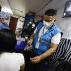 Expertos piden intensificar jornadas de vacunación para proteger a niños y adultos vulnerables frente a virus respiratorios.
