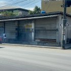 En este taller de soldadura, en la cooperativa Algarrobo 1, se cometió el crimen contra tres hombres.